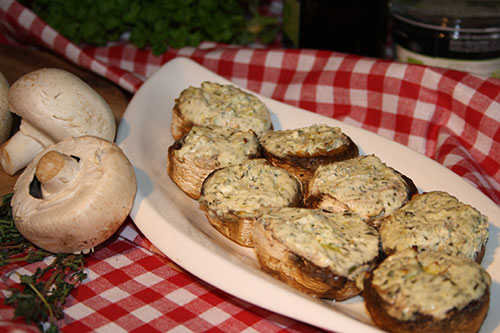 Champignons gefüllt mit Frischkäse